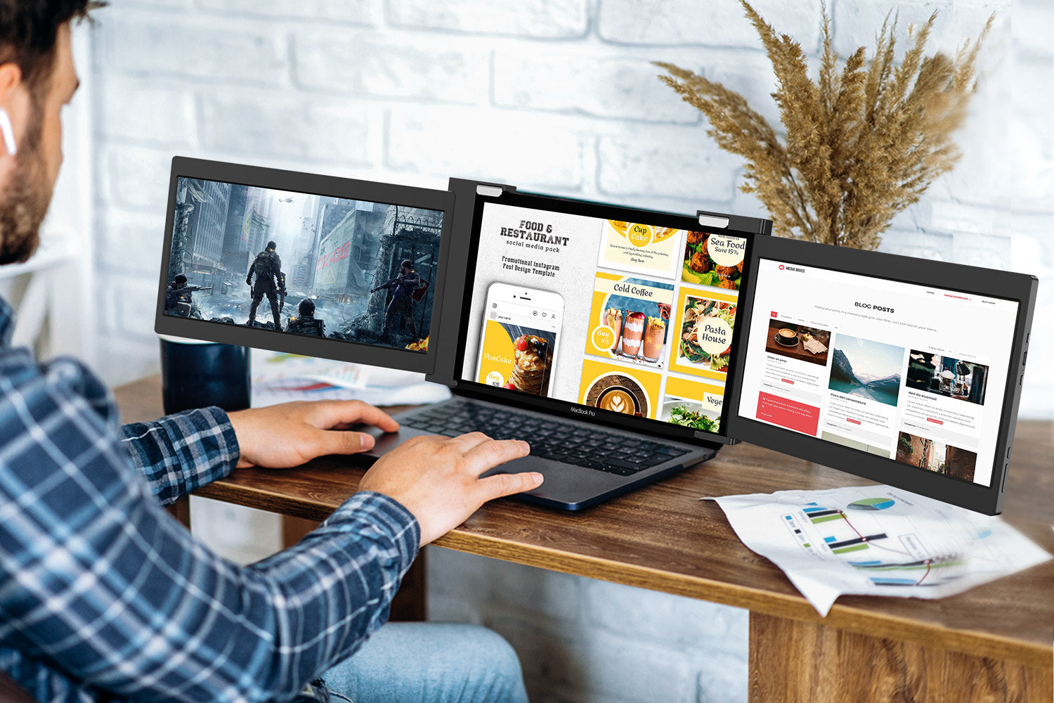 Secondary Display: Perfect Size, Hd Color Gamut, And High Resolution ...